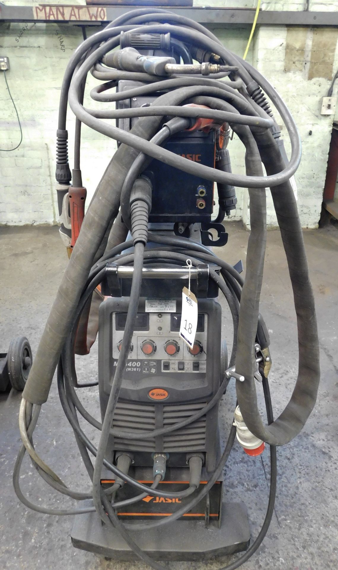 Jasic MIG 400 Mig Welder with Wire Feed (Location: Tottenham. Please Refer to General Notes)