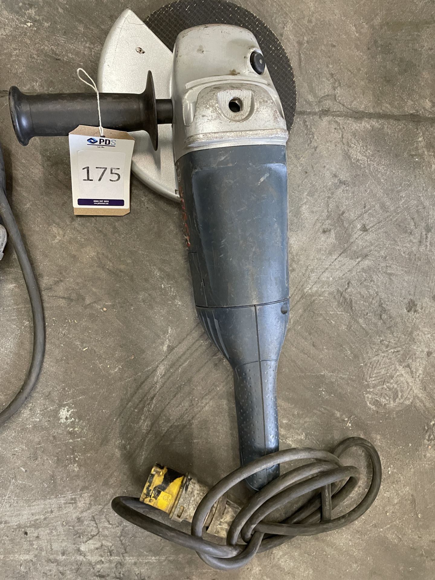 Bosch Professional GWS22-230H Grinder, 110v (Location: Tottenham. Please Refer to General Notes)