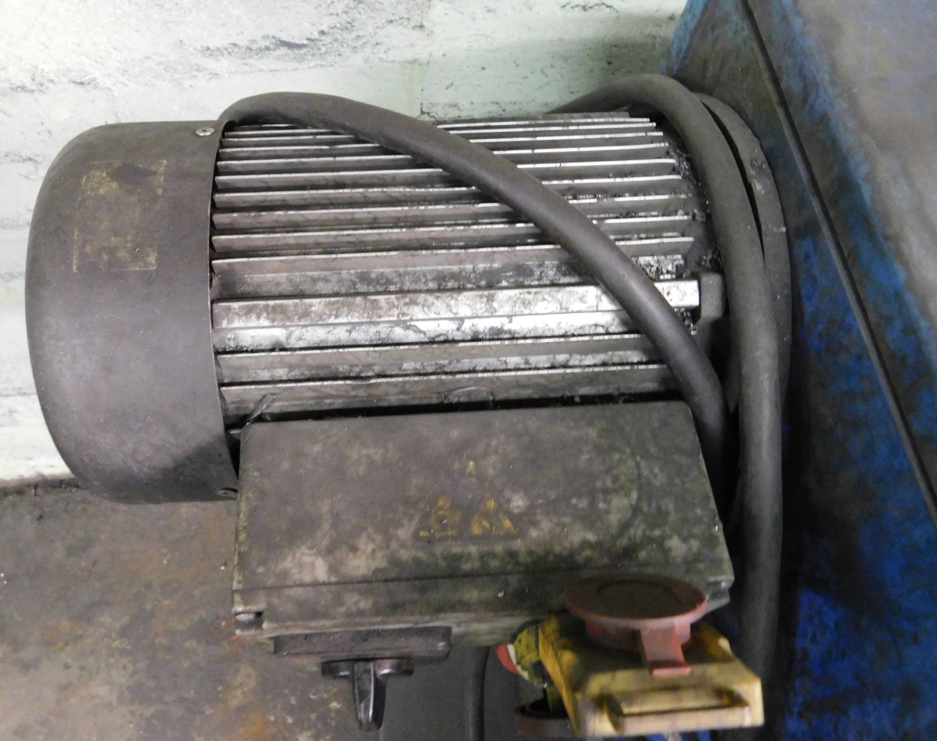 Surtech Metal Linisher/ Sander with Spare Belts (Location: Tottenham. Please Refer to General - Image 5 of 5
