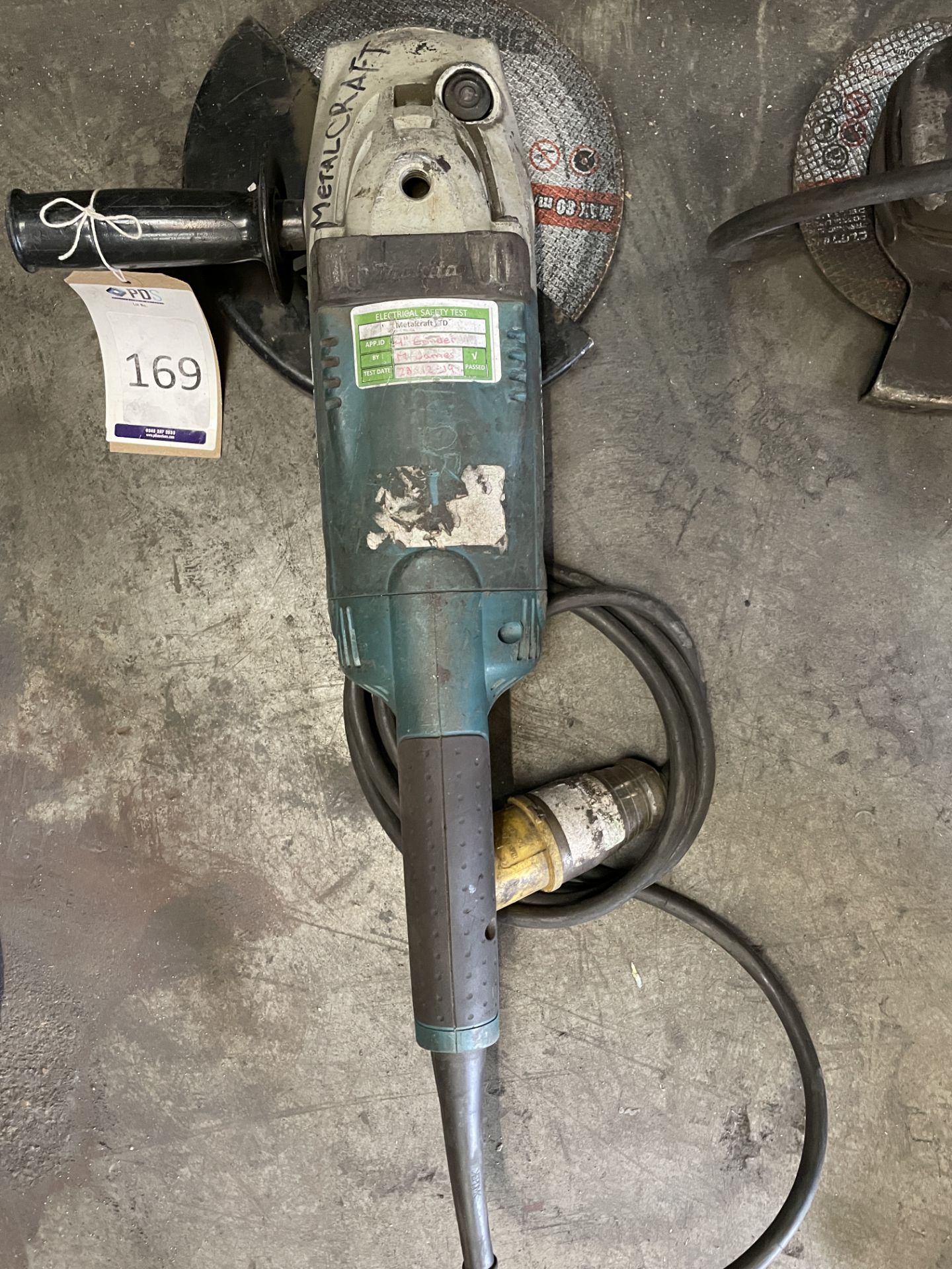 Makita GA-9020 Grinder (2017), 110v (Location: Tottenham. Please Refer to General Notes)