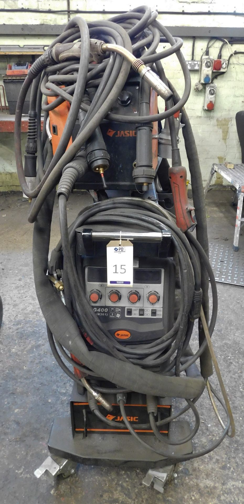 Jasic MIG 400 Mig Welder with Wire Feed (Location: Tottenham. Please Refer to General Notes)