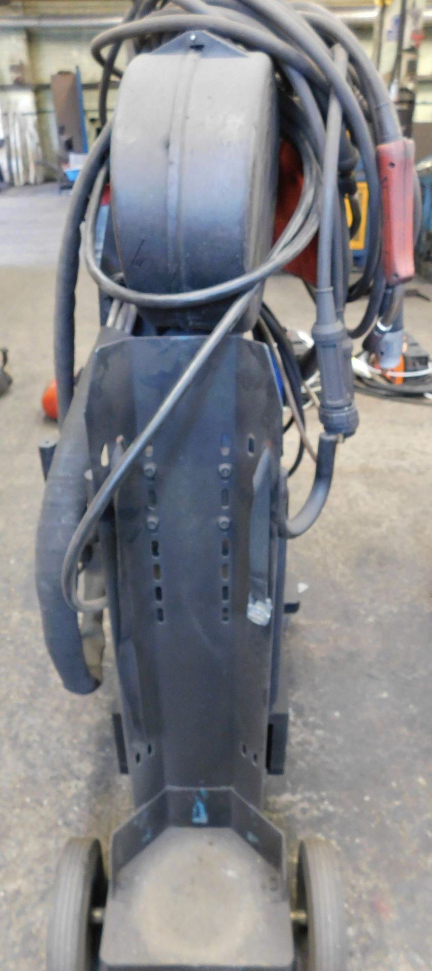 Jasic MIG 400 Mig Welder with Wire Feed (Location: Tottenham. Please Refer to General Notes) - Image 3 of 5