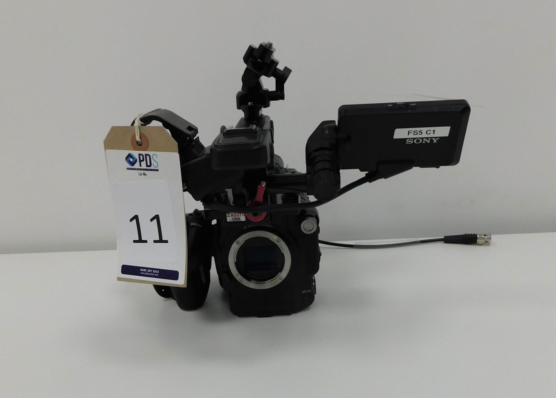 Sony PXW-FS5 Solid State Memory Camcorder Body with Battery and Charger, Serial Number 1611023 ( - Image 4 of 6