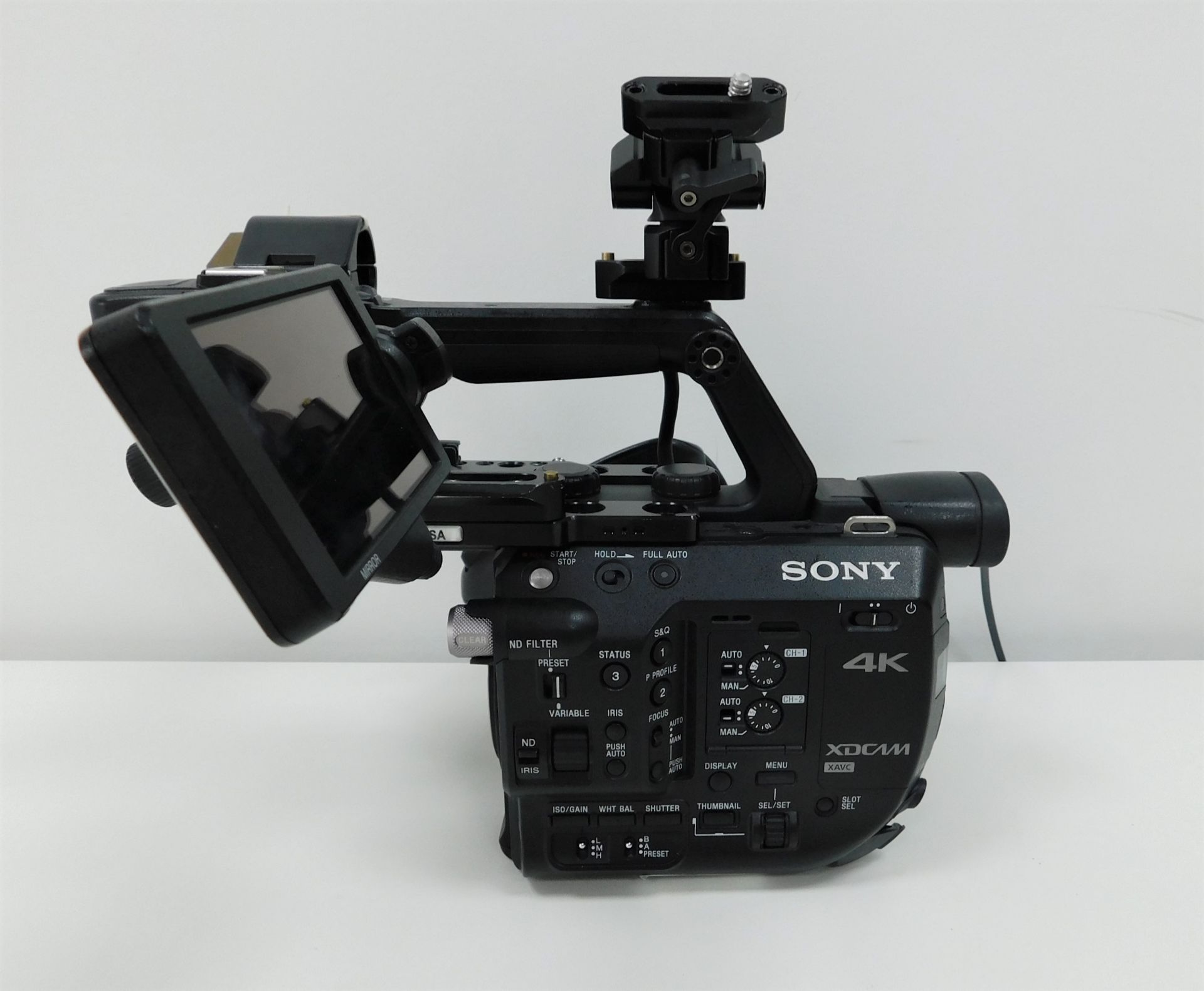 Sony PXW-FS5 Solid State Memory Camcorder Body with Battery and Charger, Serial Number 1611023 ( - Image 6 of 6