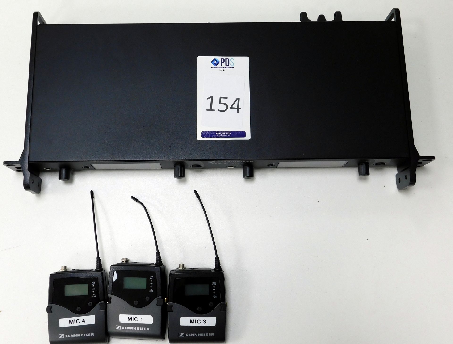 Sennheiser EN2050 Rackmount “True Diversity” Receiver with Three SK2000 Body Pack Transmitters (