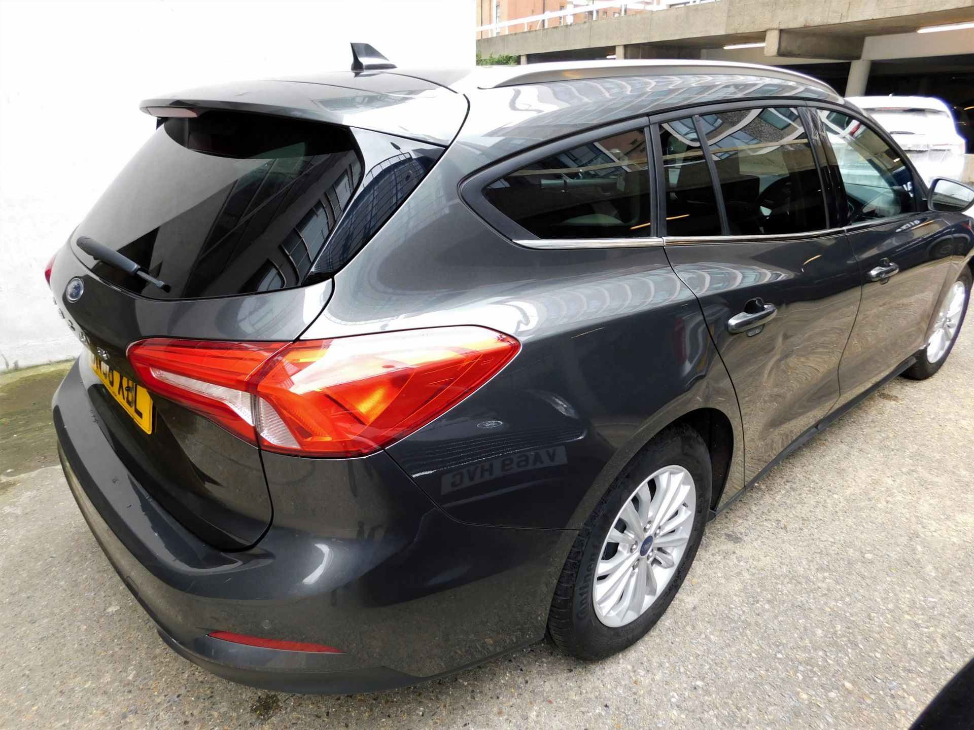 Ford Focus Estate 1.0 EcoBoost 125 Titanium 5dr Auto, Registration DN68 XBL, First Registered 17th - Image 25 of 29