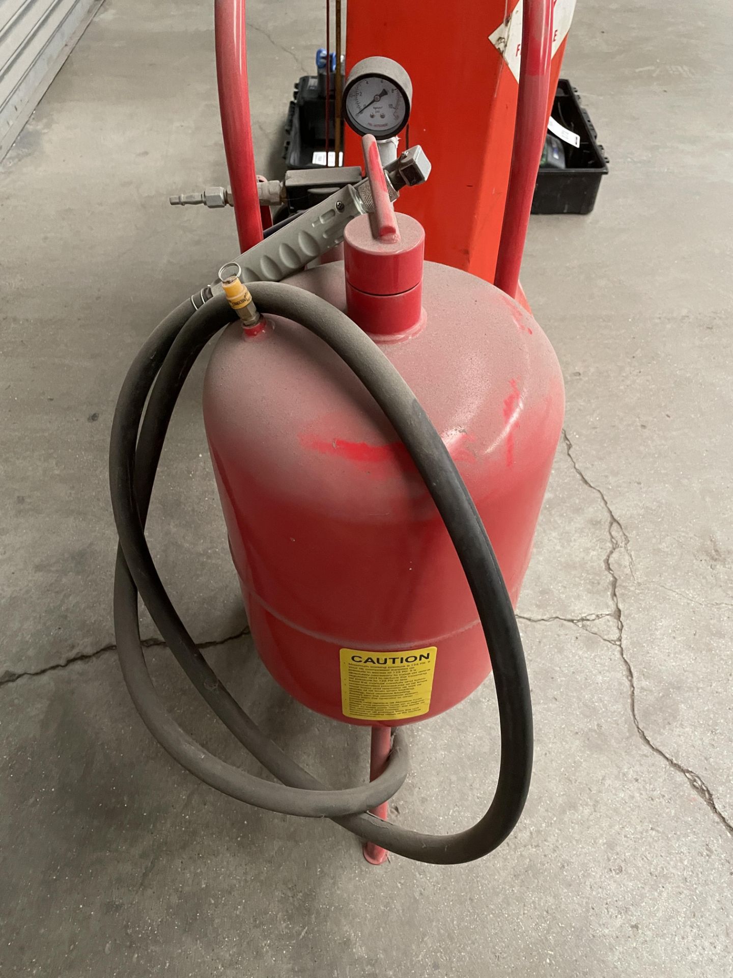 Mobile Sandblaster (Location: Bedford. Please Refer to General Notes)