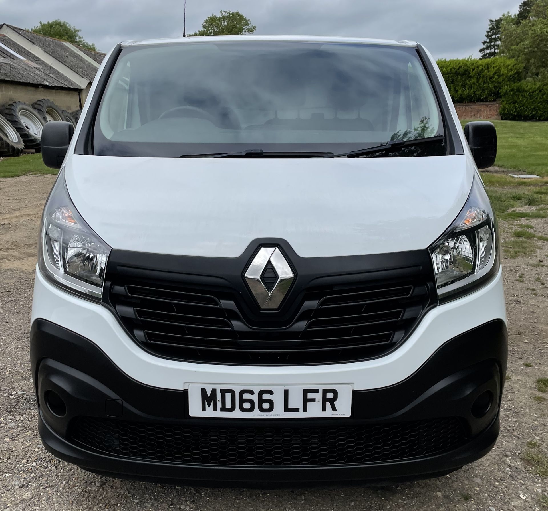 Renault Trafic SWB, SL27 Energy dCi 125 Business Van, Registration MD66 LFR, First Registered 30th - Bild 2 aus 30