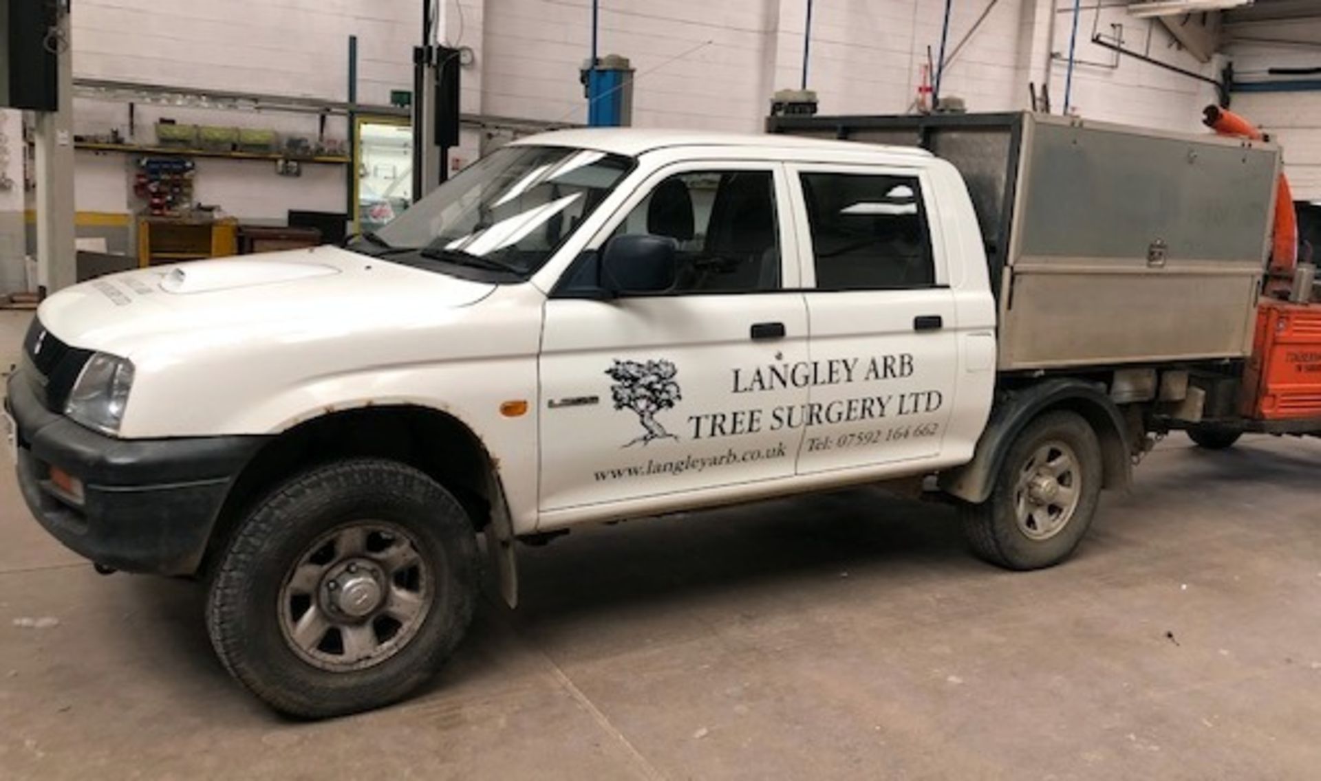 Mitsubishi L200 2.5TD GL 4WD Double Cab Pick-Up, Registration Y712 FWP, First Registered 30th July - Bild 3 aus 17