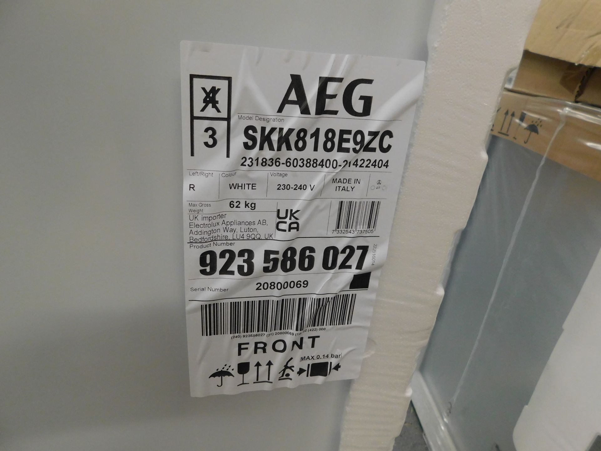 AEG SKK818E9ZC 9000 Series 176.9cm Built-In Refrigerator, Serial Number: 20800069 (Location Walsall. - Image 2 of 2