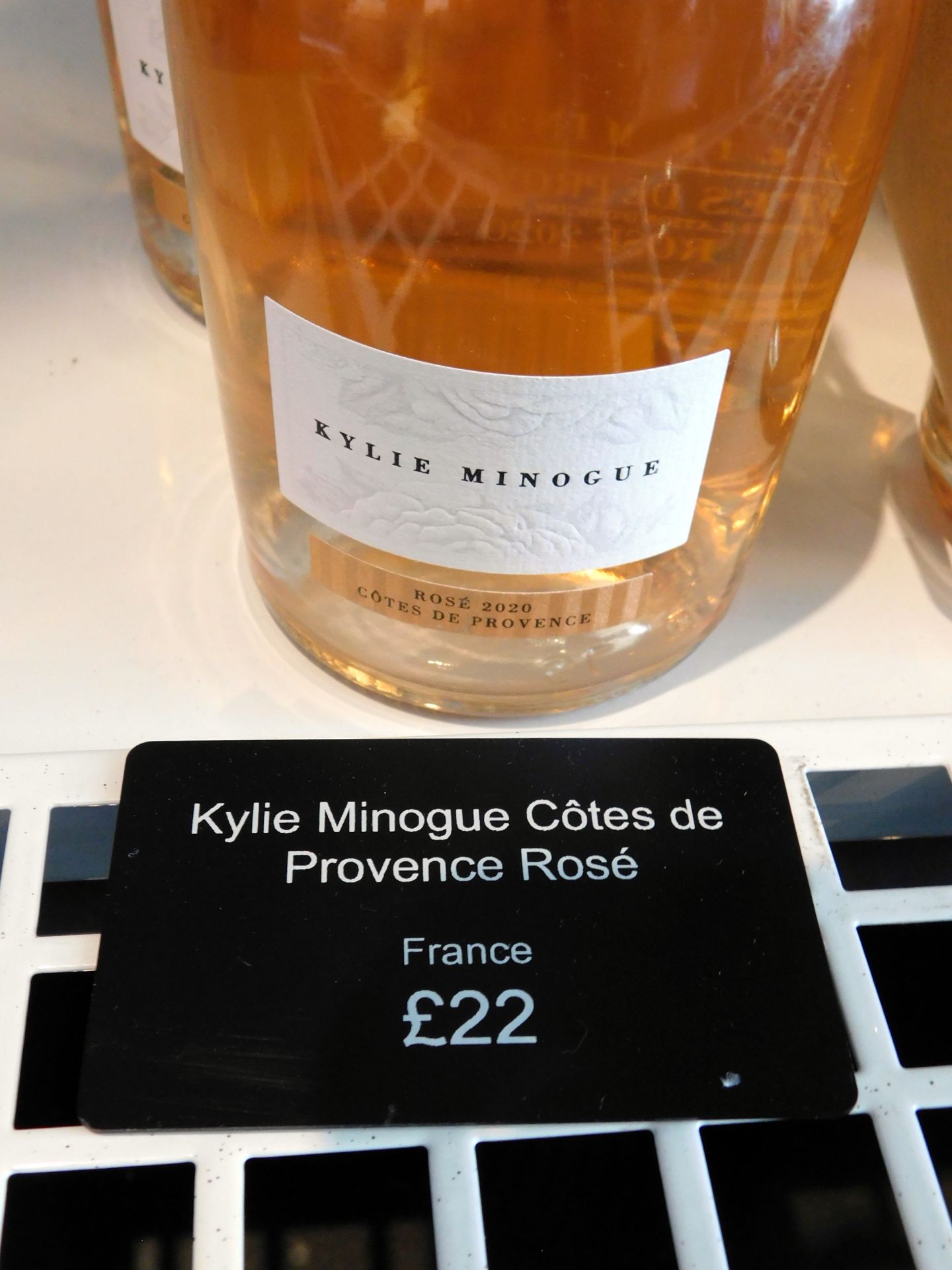 4 Kylie Minogue Cotes De Provence Rose 2020 & 3 Kylie Minogue Cotes de Provence Cru Classe Rose 2020 - Image 2 of 3