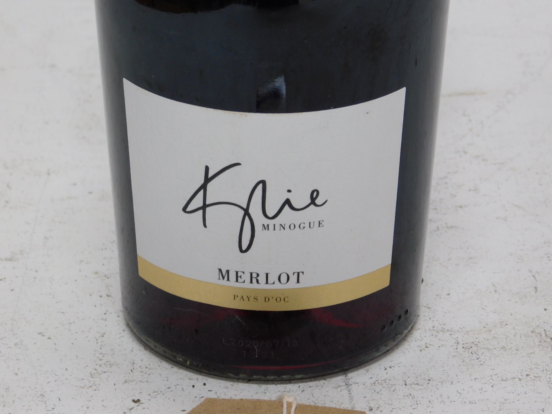 6 Kylie Minogue Pays d’Oc Merlot 2019 (Location: Brentwood. Please Refer to General Notes) - Image 2 of 2