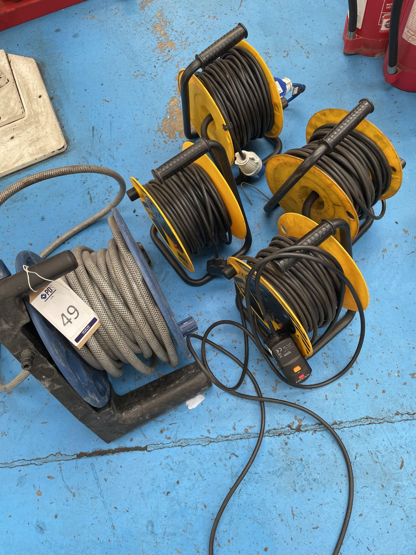 4 Various 240v Coil Extension Reels with Hose Reel (Location Surbiton . Please Refer to General