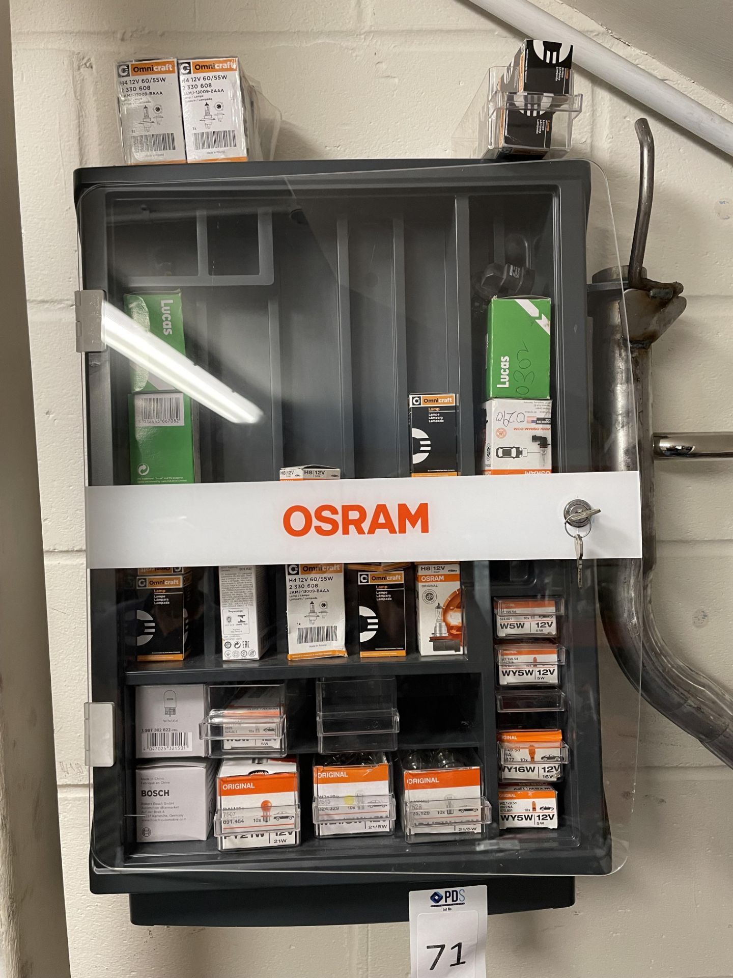 Osram Bulb Dispenser (Location Surbiton . Please Refer to General Notes)