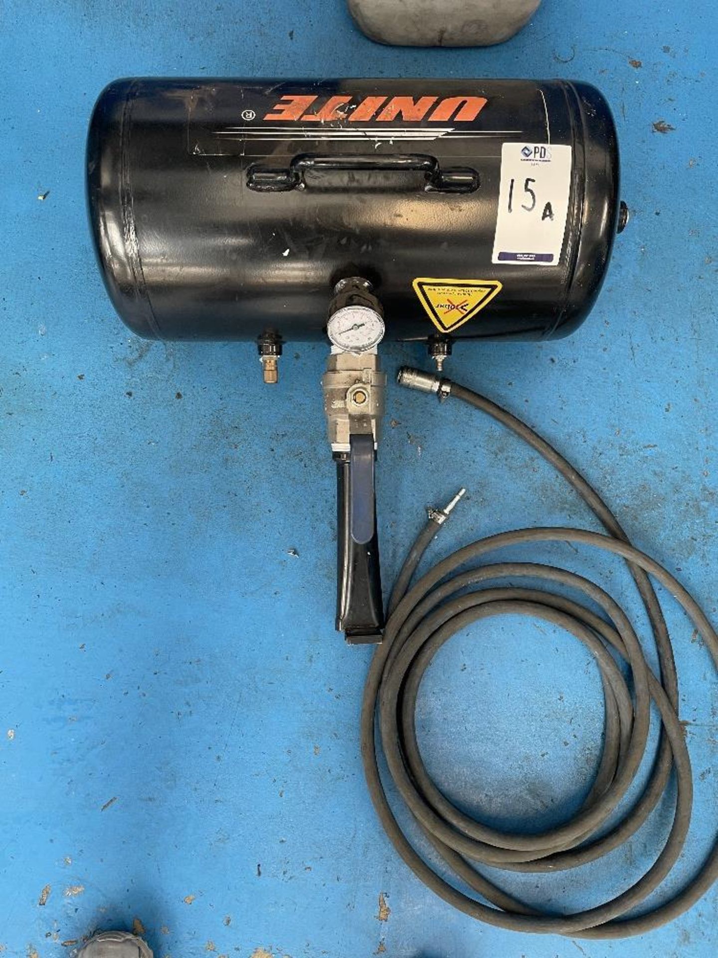 Unite air pressure bead sealer  (Location Surbiton . Please Refer to General Notes)