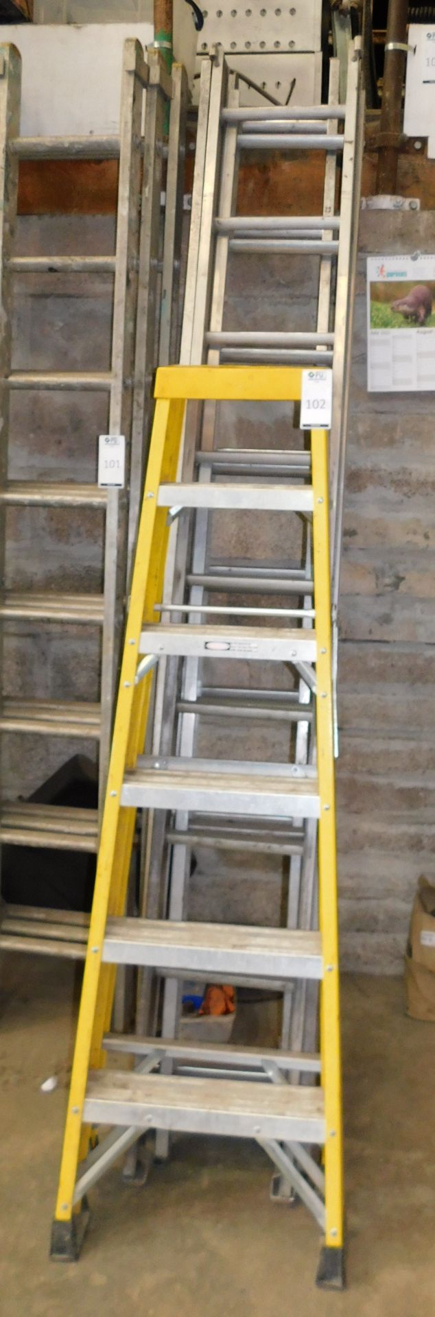 Fibreglass Stepladder & 2 Aluminium Ladder Sections (Location: Bristol. Please Refer to General