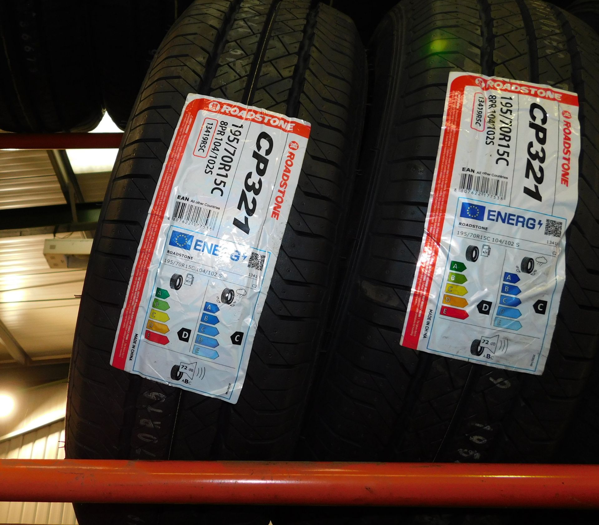 6 tyres, size 195/70 15 (Roadstone) (Location Northampton. Please Refer to General Notes) - Image 2 of 2