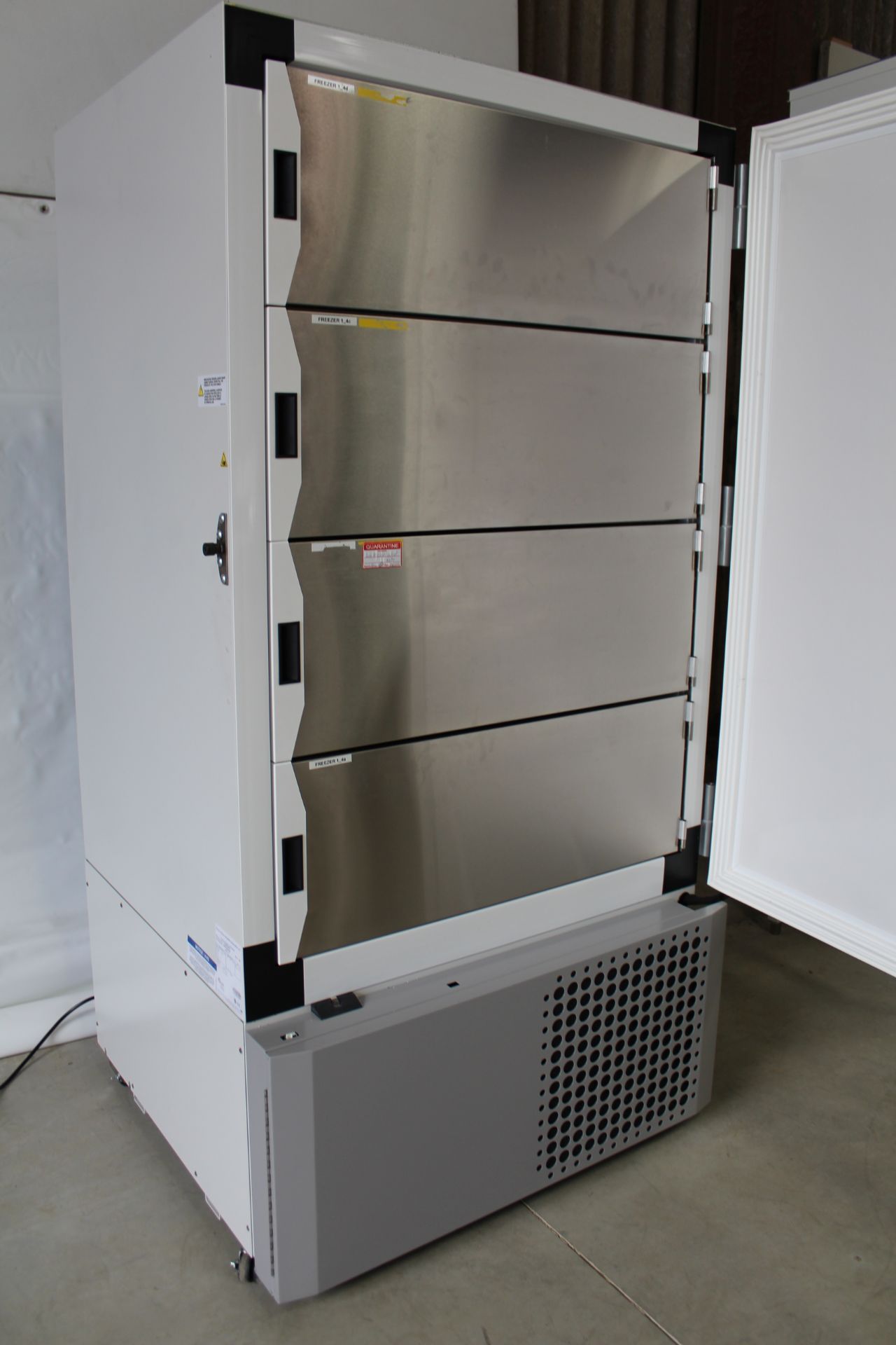 Thermo Scientific TDE60040FV Ultra Low Temperature Freezer. SN 1154739601200413 (Location: - Image 3 of 3