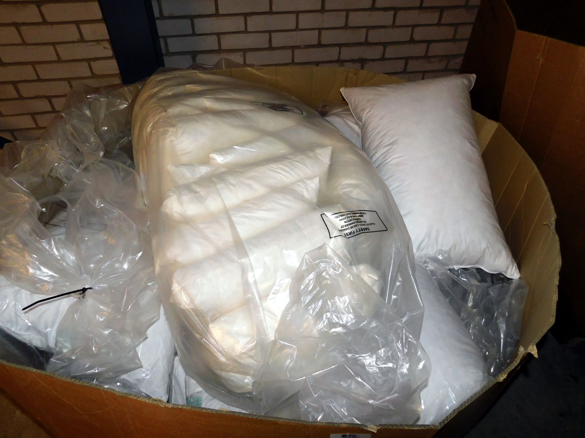 Contents of 2 Crates of Assorted Pillows & Cushions (Location Diss. Please Refer to General Notes) - Image 2 of 3