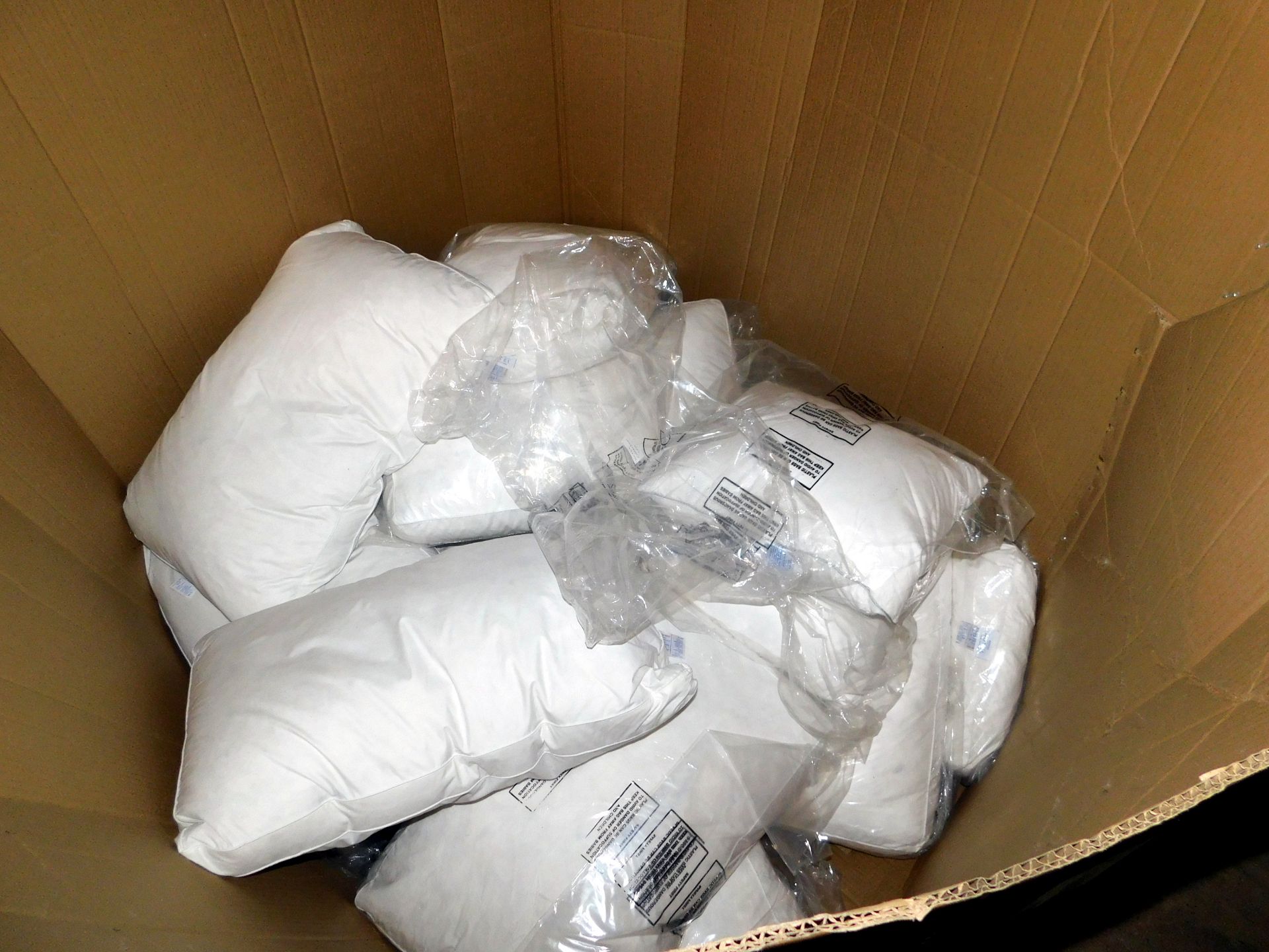 Contents of 2 Crates of Assorted Pillows & Cushions (Location Diss. Please Refer to General Notes) - Image 3 of 3