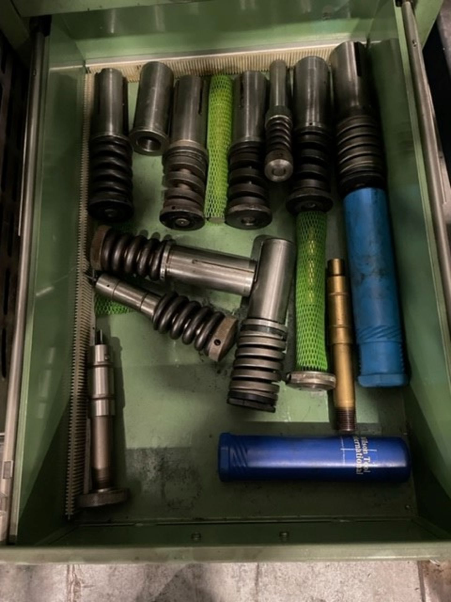 Versatool 8 Drawer cabinet & contents comprising assorted Punch Tooling for Danobat - Image 4 of 5