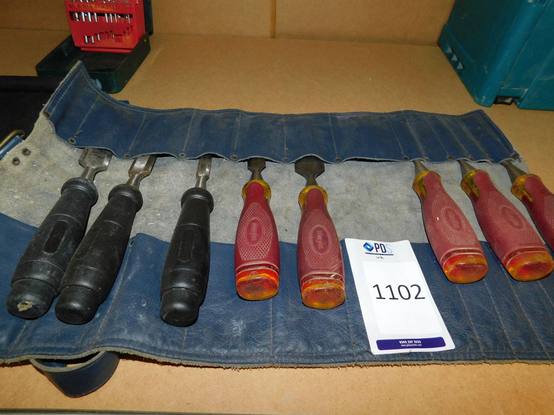 Quantity of Chisels, Drill Bits & 2 Hand Planers (Location Stockport. Please Refer to General - Image 2 of 4