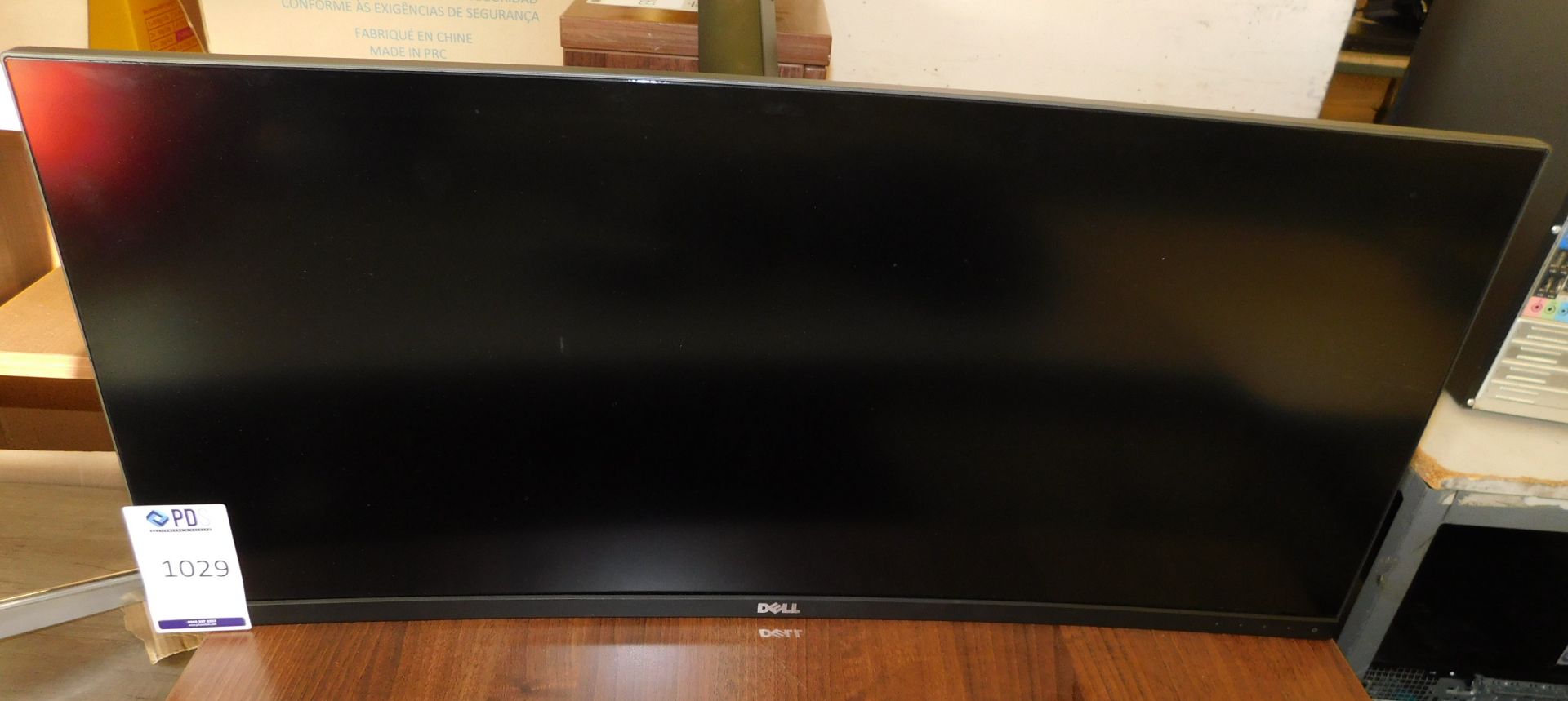 Dell U3415WB Curved LCD Monitor on Swivel Stand (Screen Scratched) (Location Stockport. Please Refer