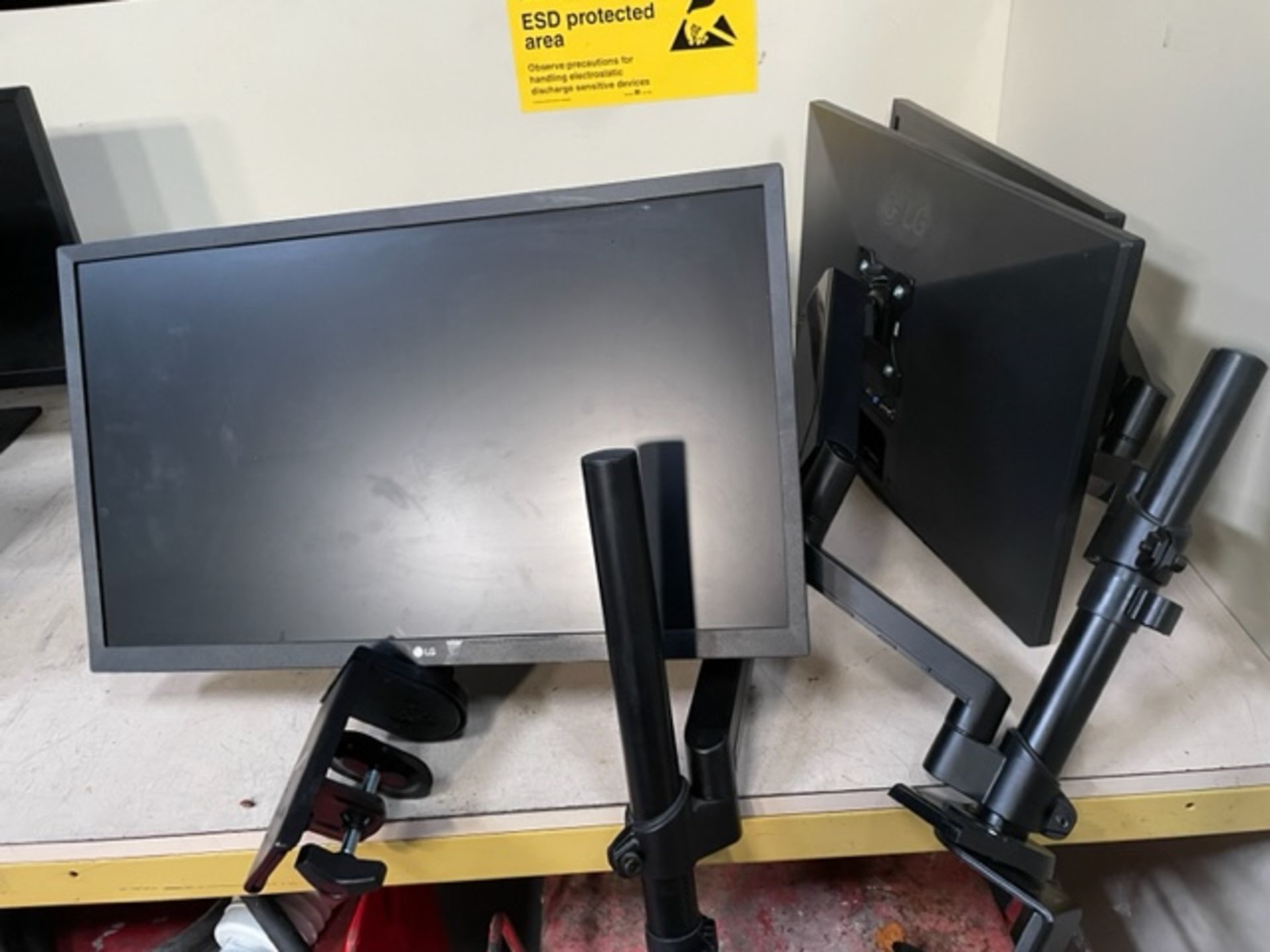 4 LG 24MK430 H Monitors on Adjustable Brackets (Location Brentwood. Please Refer to General Notes)