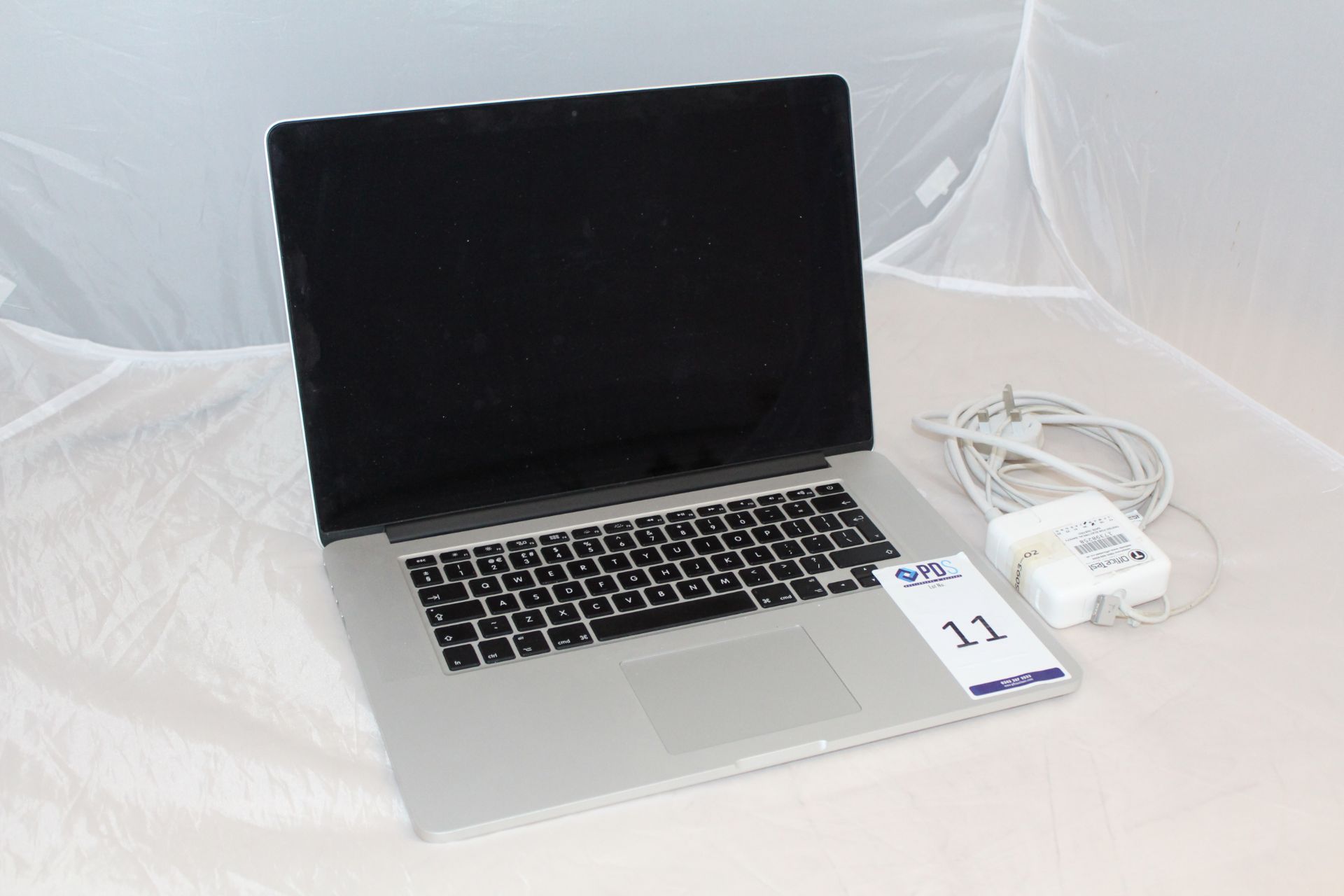 Apple MacBook Pro A1398, Serial Number CO2M20P8FD56 with Charger