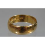 22ct gold wedding ring. Ring size Q&1/2. Approx weight 5.5 grams. (B.P. 21% + VAT)