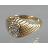 9ct gold diamnd cluster ring. Ring size R&1/2. Approx weight 4.3 grams. (B.P. 21% + VAT)