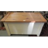 Modern oak and painted trunk/toy box. (B.P. 21% + VAT)
