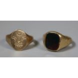 Two 9ct gold signet rings, one engraved with Prince of Wales feathers and the other set with a