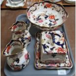 Tray of four Mason's 'Mandalay' items to include; two pouch shaped jugs, pedestal centre bowl and