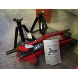 1.5 tonne hydraulic trolley jack, together with two axel stands. (3) (B.P. 21% + VAT)