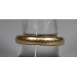 9ct gold wedding ring. Ring size P&1/2. Approx weight 4.4 grams. (B.P. 21% + VAT)