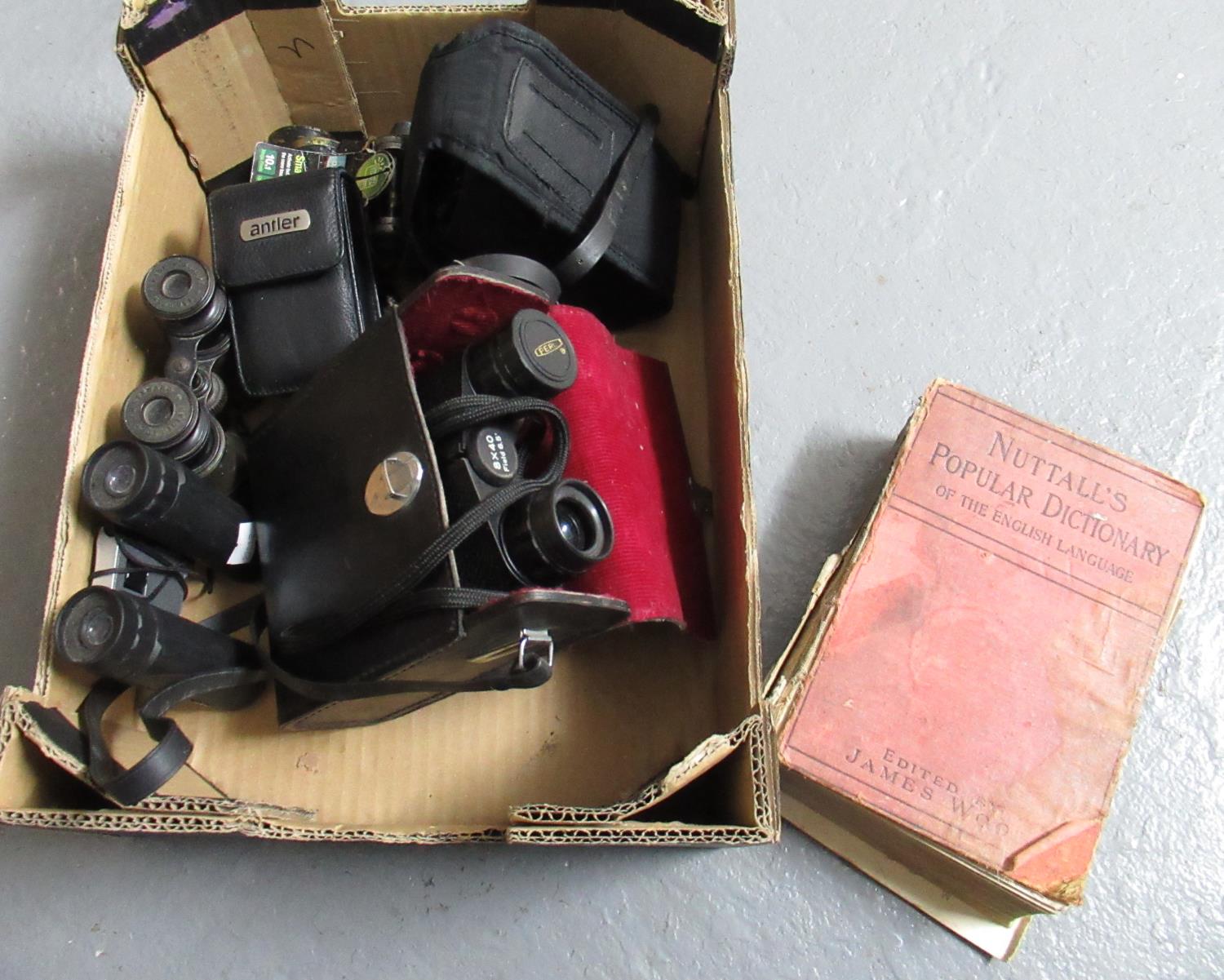 Box of various binoculars, cased Perl 8x40 field binoculars, Kenko binoculars, vintage binoculars,