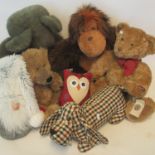 Collection of soft toys, some door stops, to include teddy bears, dogs, some by Russ, etc. (2) (B.P.