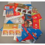 Great Britain collection of Christmas booklets in booklet of 4,6,12,20 and 24 stamps. 32