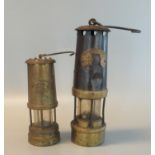 Original Thomas & Williams Ltd of Aberdare brass miners safety lamp in used condition, 29cm high