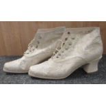 Pair of Armando Pollini cream embroidered satin wedding boots in original box. Size 40. Original