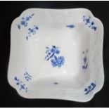 Early 19th century Spode blue and white 'Chantilly Sprig' bowl of square form. Blue printed marks to
