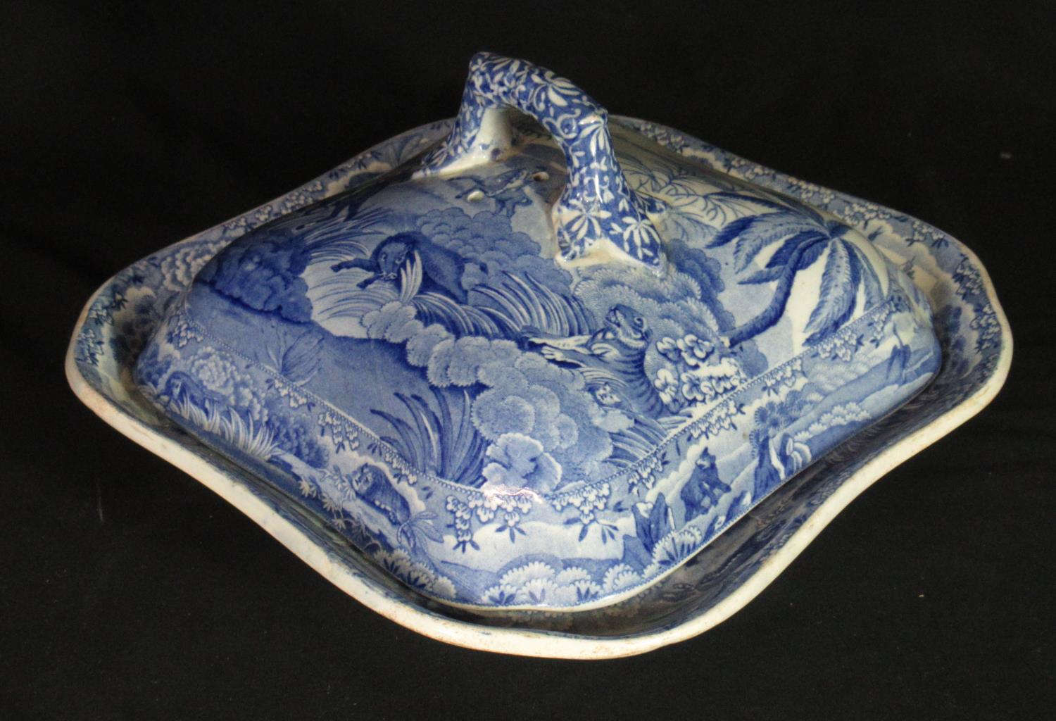 Early 19th century blue and white transfer printed Spode Indian Sporting Series vegetable tureen and