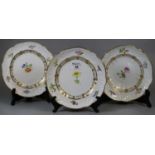 Pair of early 19th century Swansea porcelain cabinet plates hand painted with floral sprays,