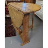 19th century pine gate leg table. (B.P. 21% + VAT)
