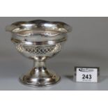 George V silver pedestal bowl with pierced frieze. Dated 1923. 2.6oz troy approx. (B.P. 21% + VAT)
