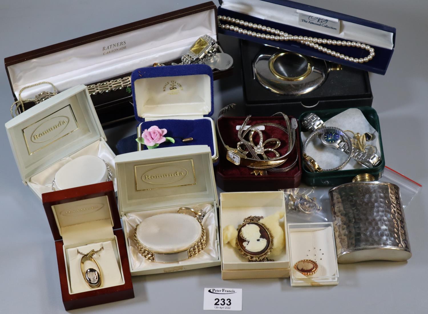 Collection of costume jewellery including a string of simulated pearls, wristwatches and a gold