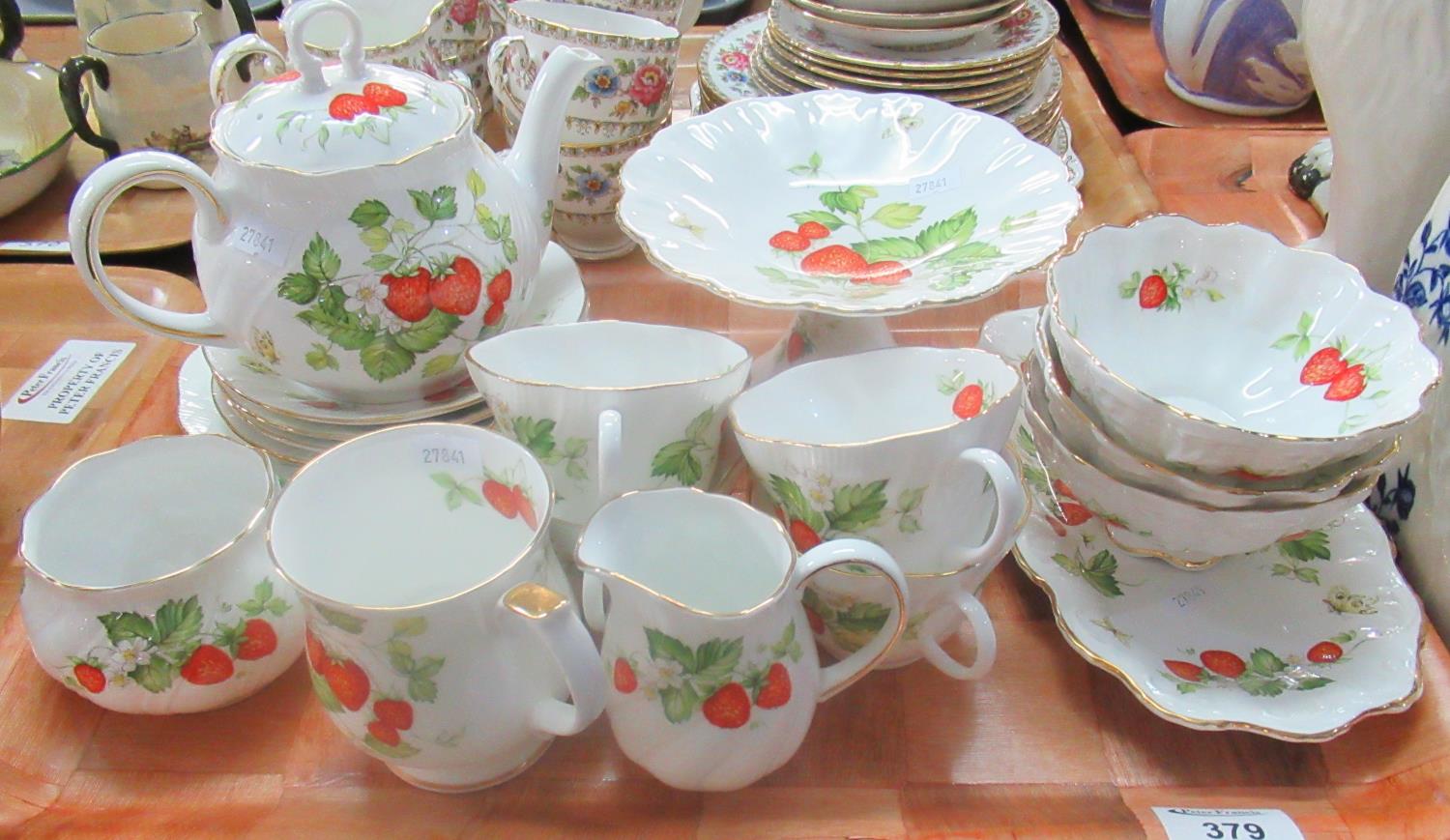 Tray of Queen's Rosina china Co. Ltd. 'Virginia Strawberry' tea ware to include teapot, 4 tea cups