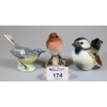 2 Beswick birds to include Robin and Grey Wagtail together with a Hummel figure of a bird. (3) (B.P.