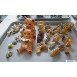 Tray of Wade animals and other ornaments to include frog, crocodile, exotic animals, etc. Together